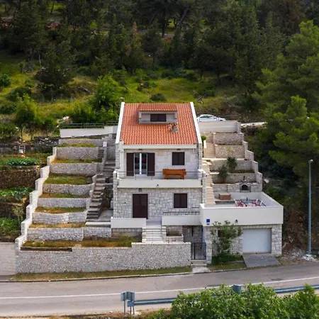 White Stone House Holiday home