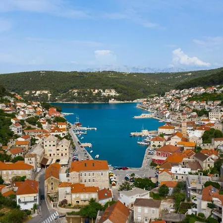 White Stone House * Pučišća
